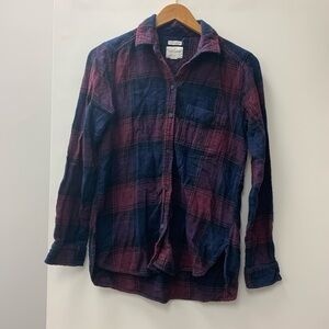 Blue and red plaid flannel size small. American eagle